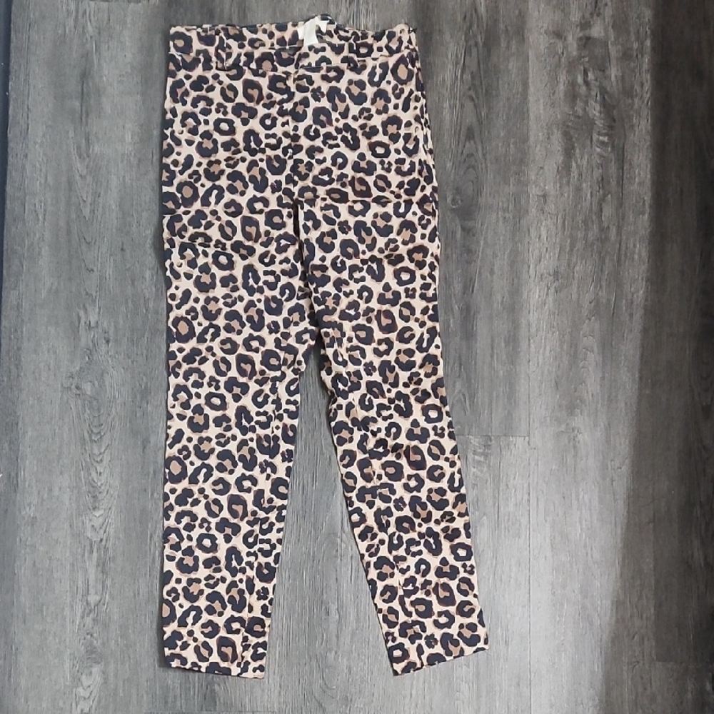 H&M Leopard Print Capri